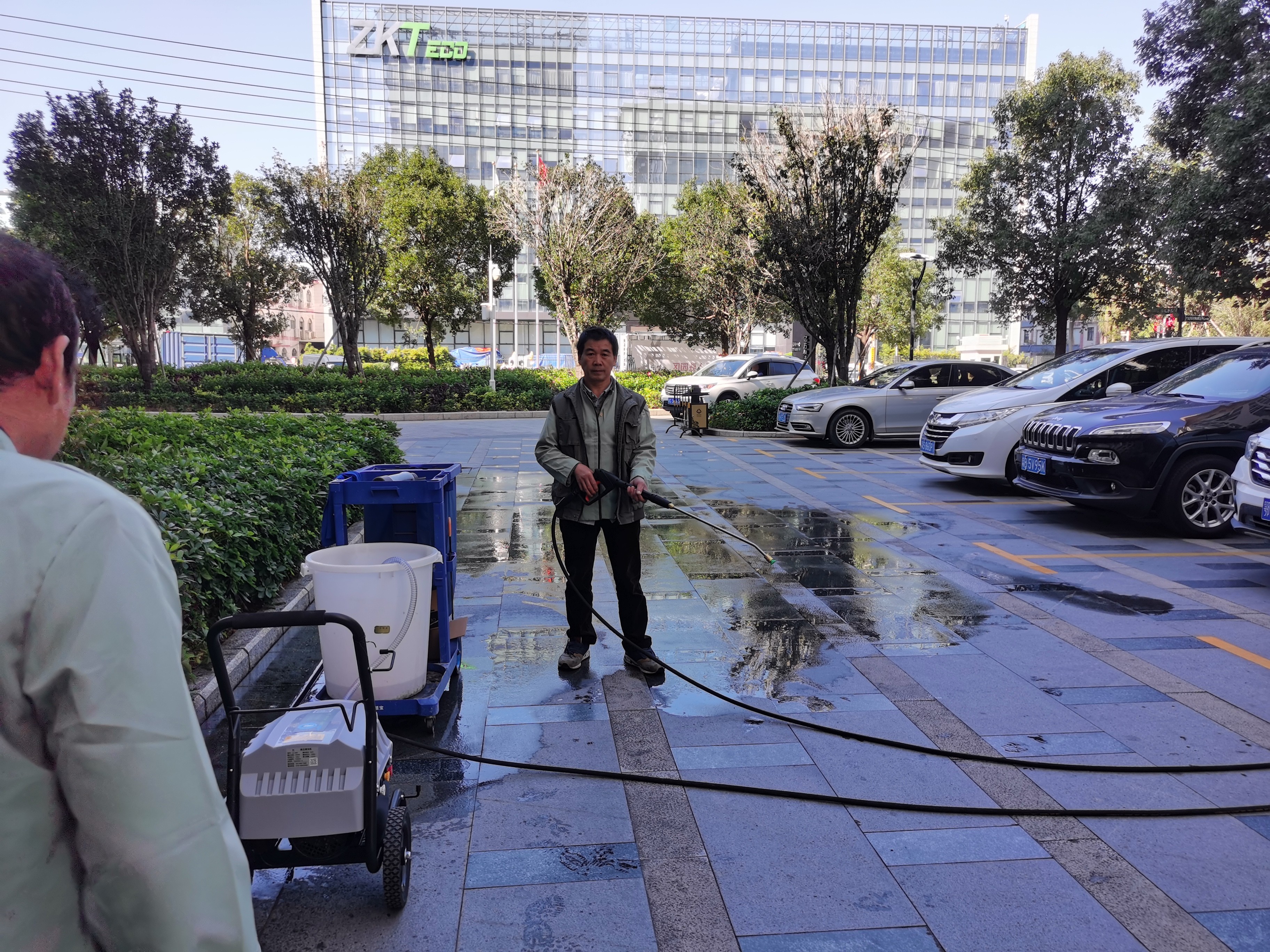 1755077615604321.jpg 1755077615604321.jpg